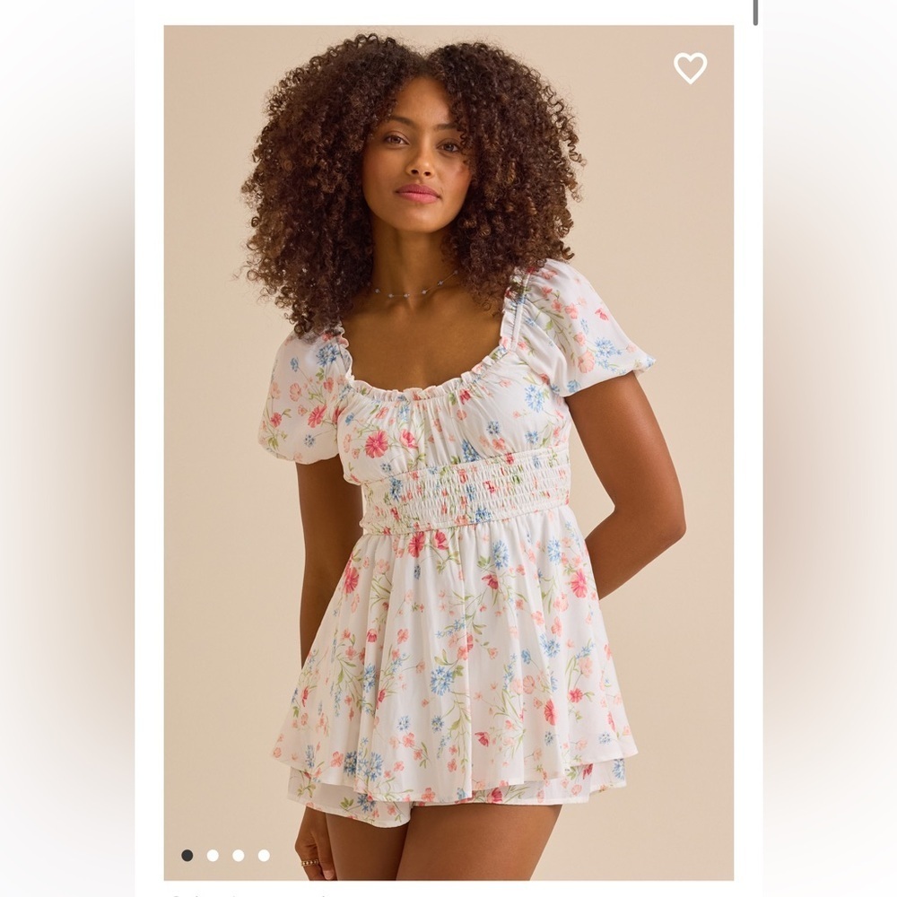 New with tags Altar’d State Lily floral Romper